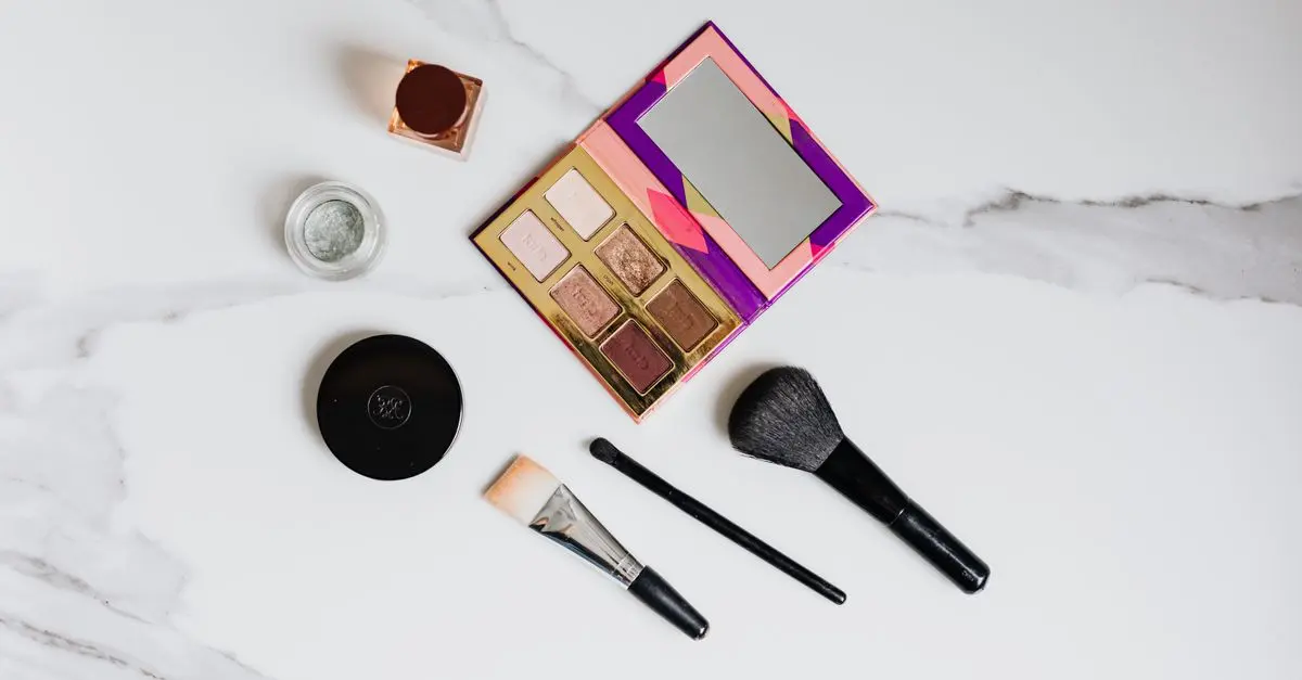 Les 5 tendances à suivre en maquillage hybride