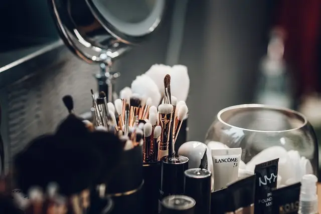 Le Guide Complet du Maquillage Hybride : Astuces et Techniques