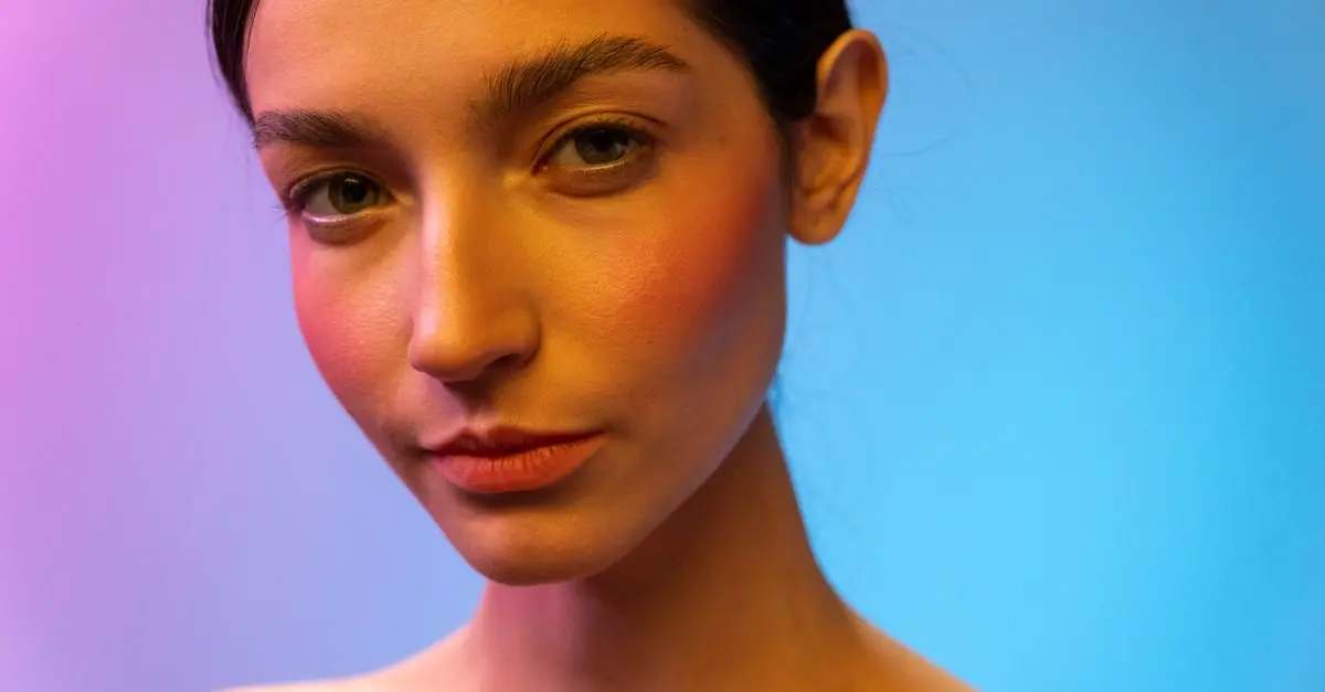 Les meilleures techniques pour un maquillage hybride en été