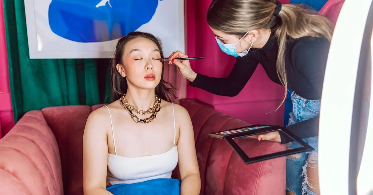 Les 5 meilleures techniques pour sublimer votre maquillage hybride