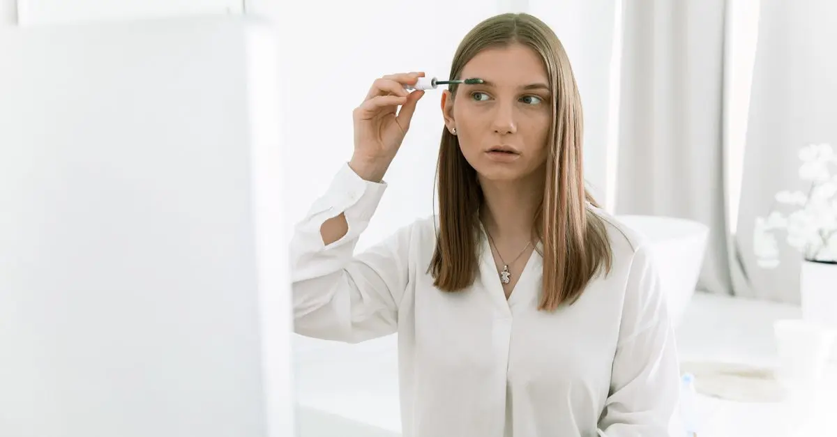 Maquillage hybride : mythe ou réalité ?
