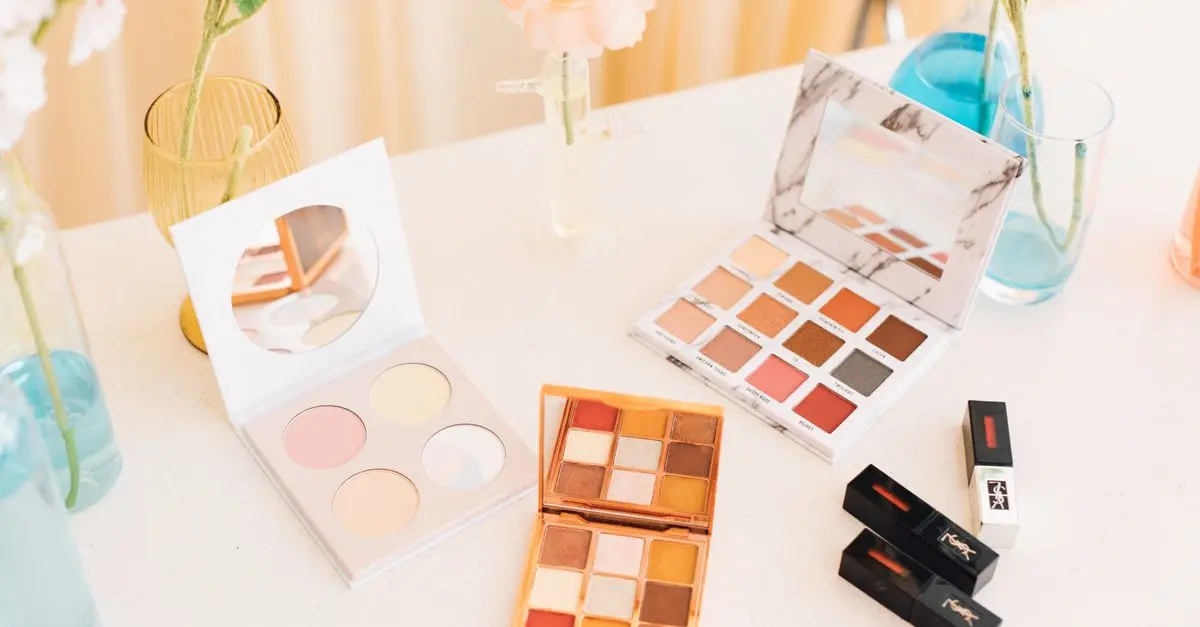 Maquillage hybride : conseils pour choisir le bon produit