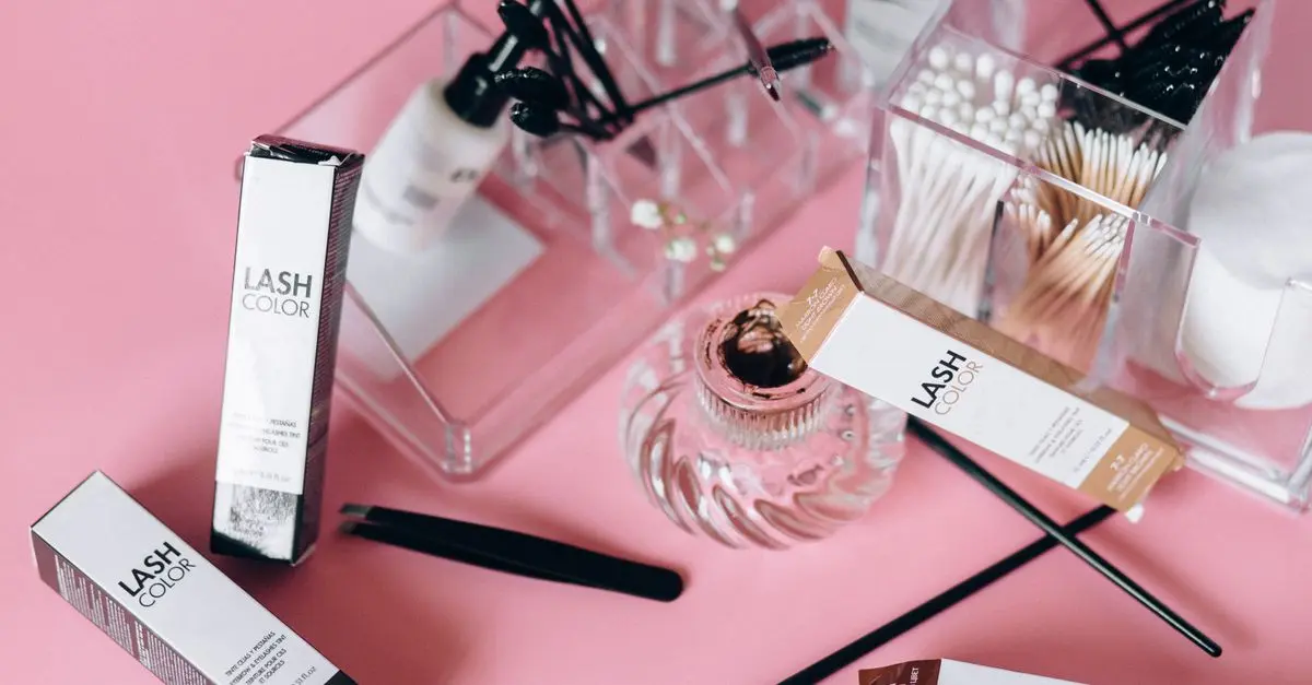 Maquillage Hybride : 5 tendances à suivre en 2026