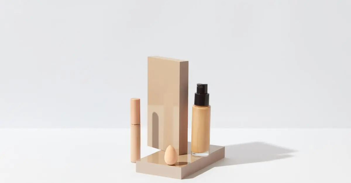 Les ingrédients essentiels du maquillage hybride à connaître