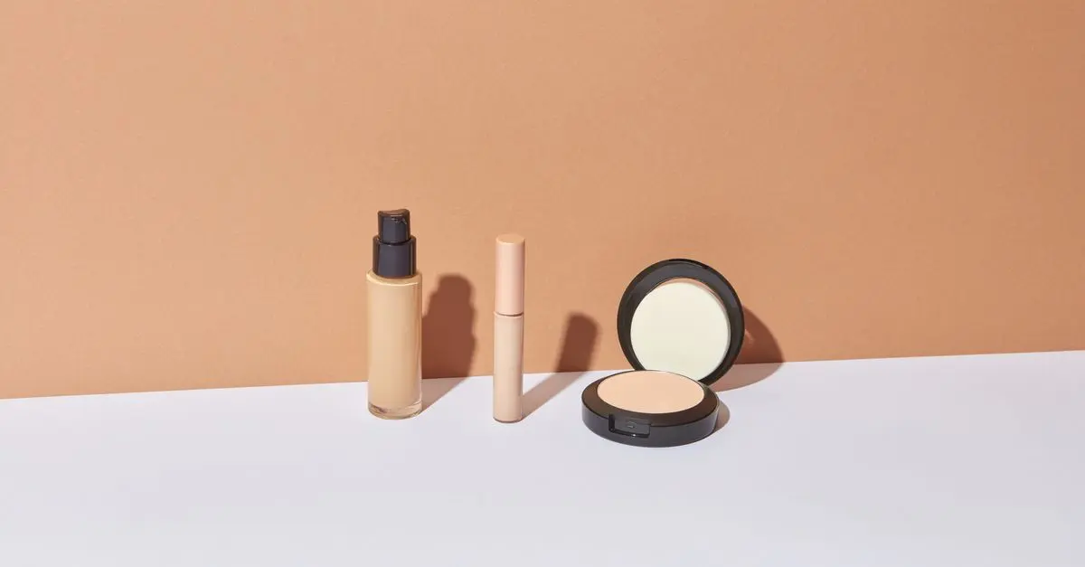 Maquillage hybride et éthique : vers un choix responsable